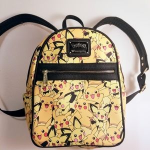 *RARE* Loungefly Pokemon Pikachu Mini Back…